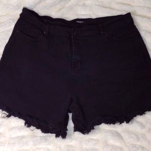 American Bazi Los Angeles Black Cut Off Shorts Size 2X- plus size, fringe, jeans
